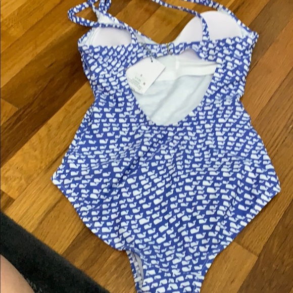 Vineyard vines one piece NWT - Picture 6 of 9